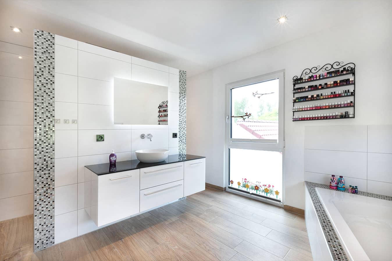 U250-Einfamilienhaus-mit-asymmetrischem-querbau-badezimmer