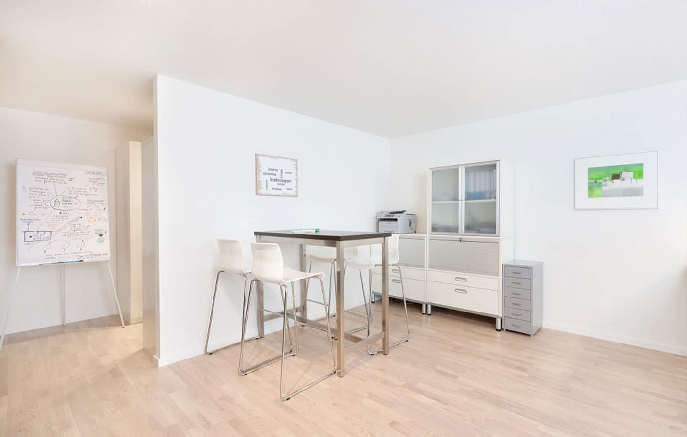 Glatthaar Keller Büroraum Workingspace Kellerraum