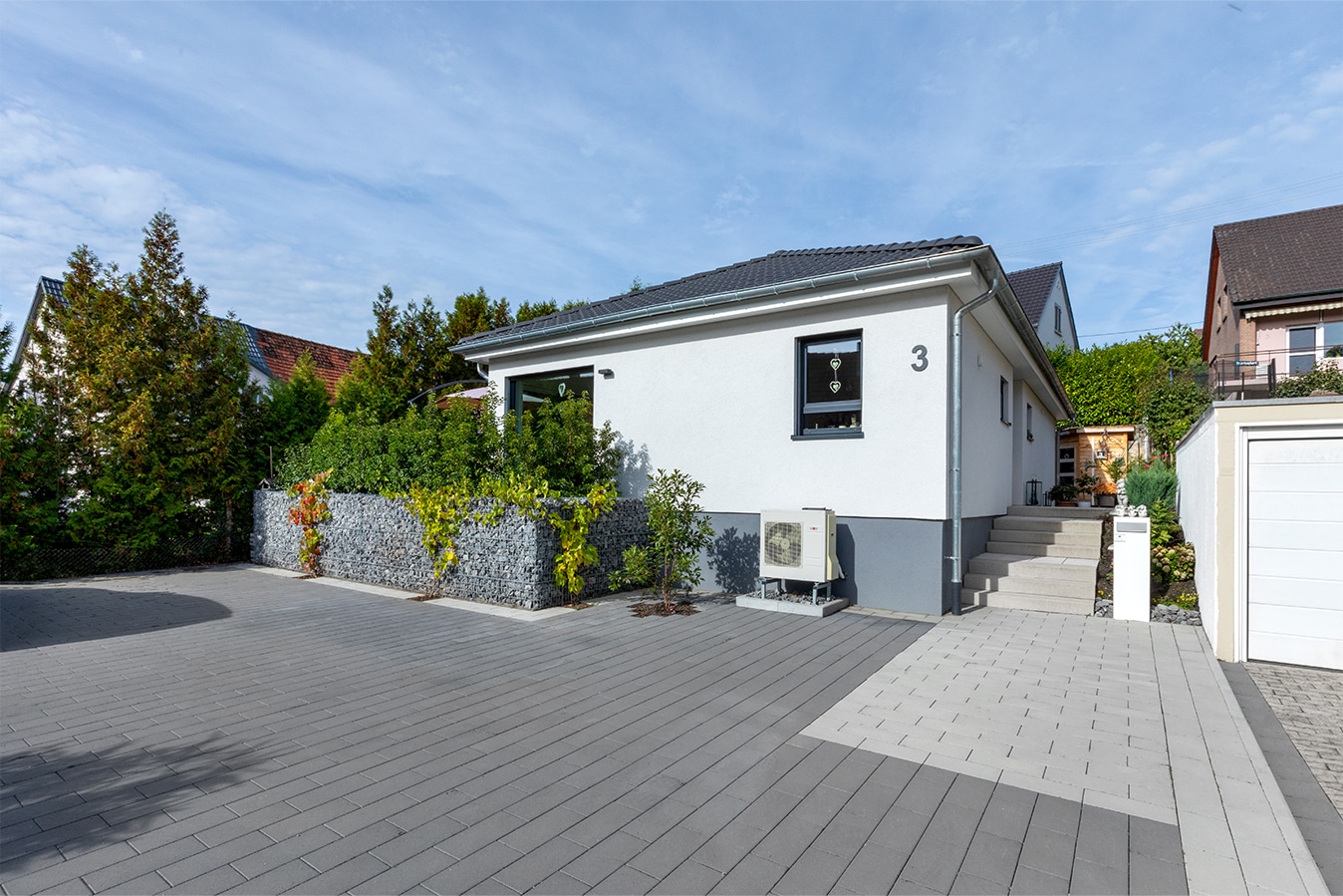 Walmdachbungalow-bungalow-mit-walmdach