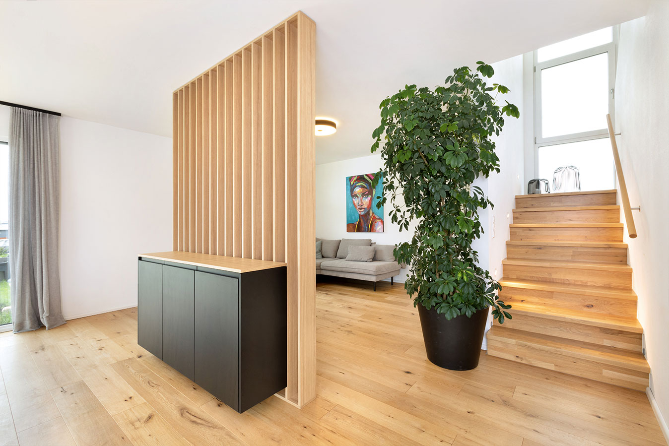 U304-Einfamilienhaus-wohnzimmer-treppe